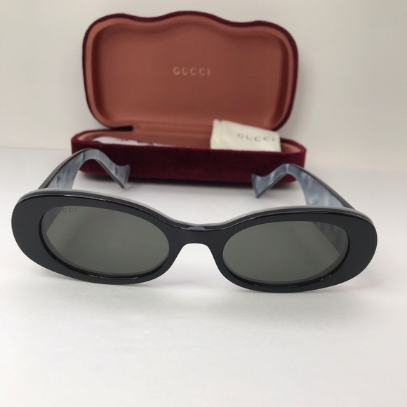 New- 💯 Original Gucci Grey Oval Ladies Sunglasses GG0517S 001 - Picture 4 of 15